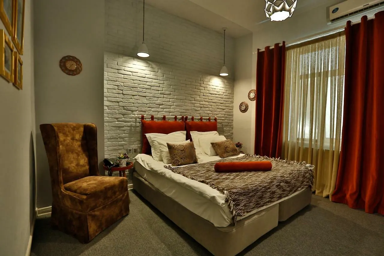 Sweet House Boutique Hotel contacts